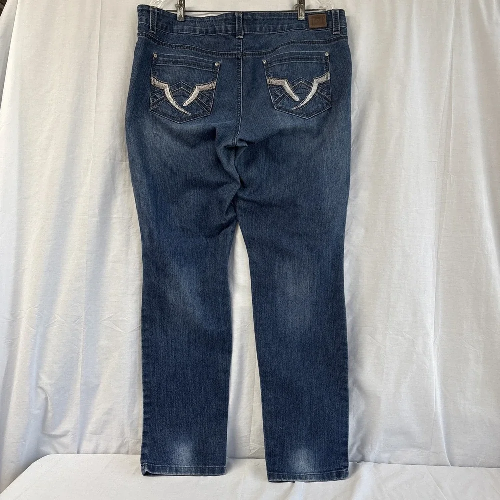 LEI Ashley Skinny Jeans Womens 17 Reg Blue Embroidered Pocket Low Rise Denim